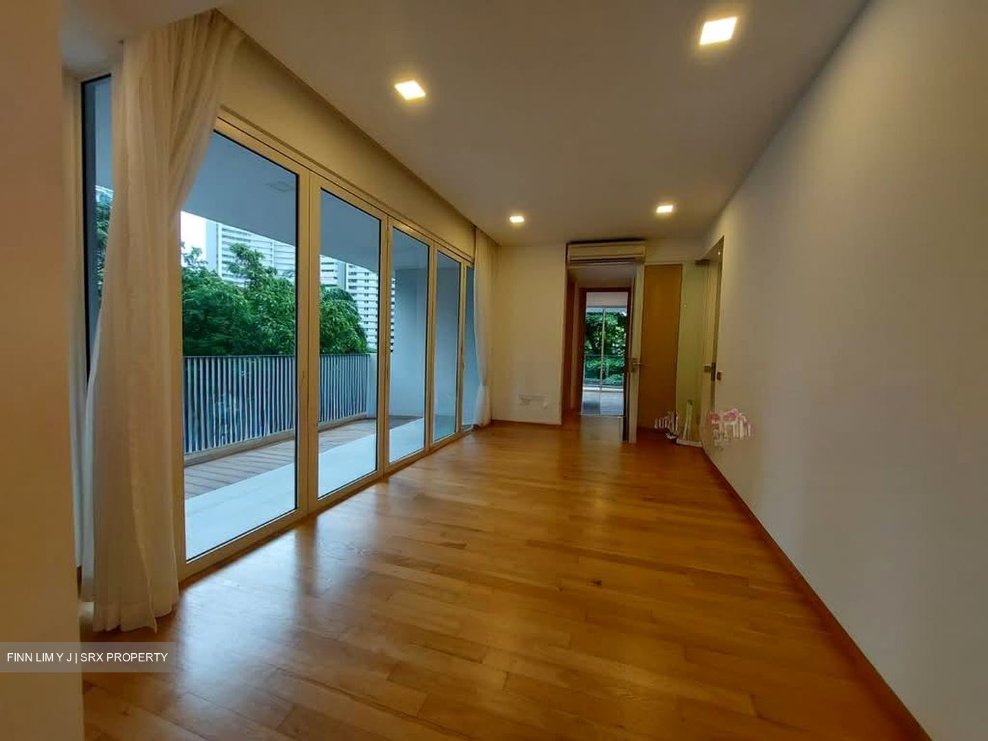The Peak @ Cairnhill II (D9), Apartment #578286631